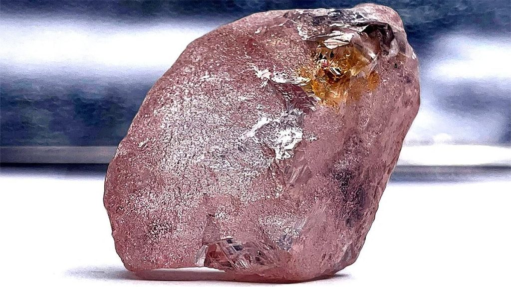 World’s largest pink diamond in 3 centuries discovered in Angola